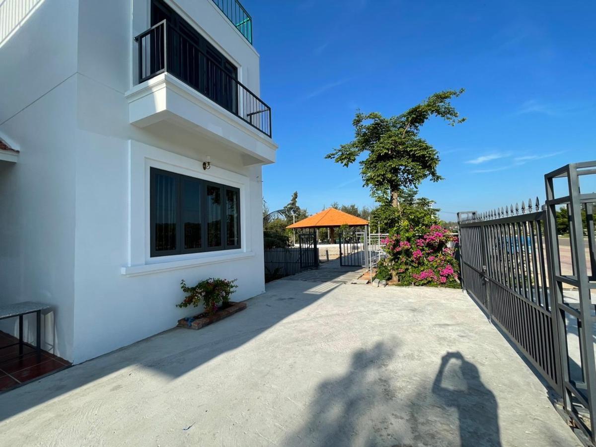 Duc Luu Quang Hotel Binh Thuan Tuy Phong Buitenkant foto