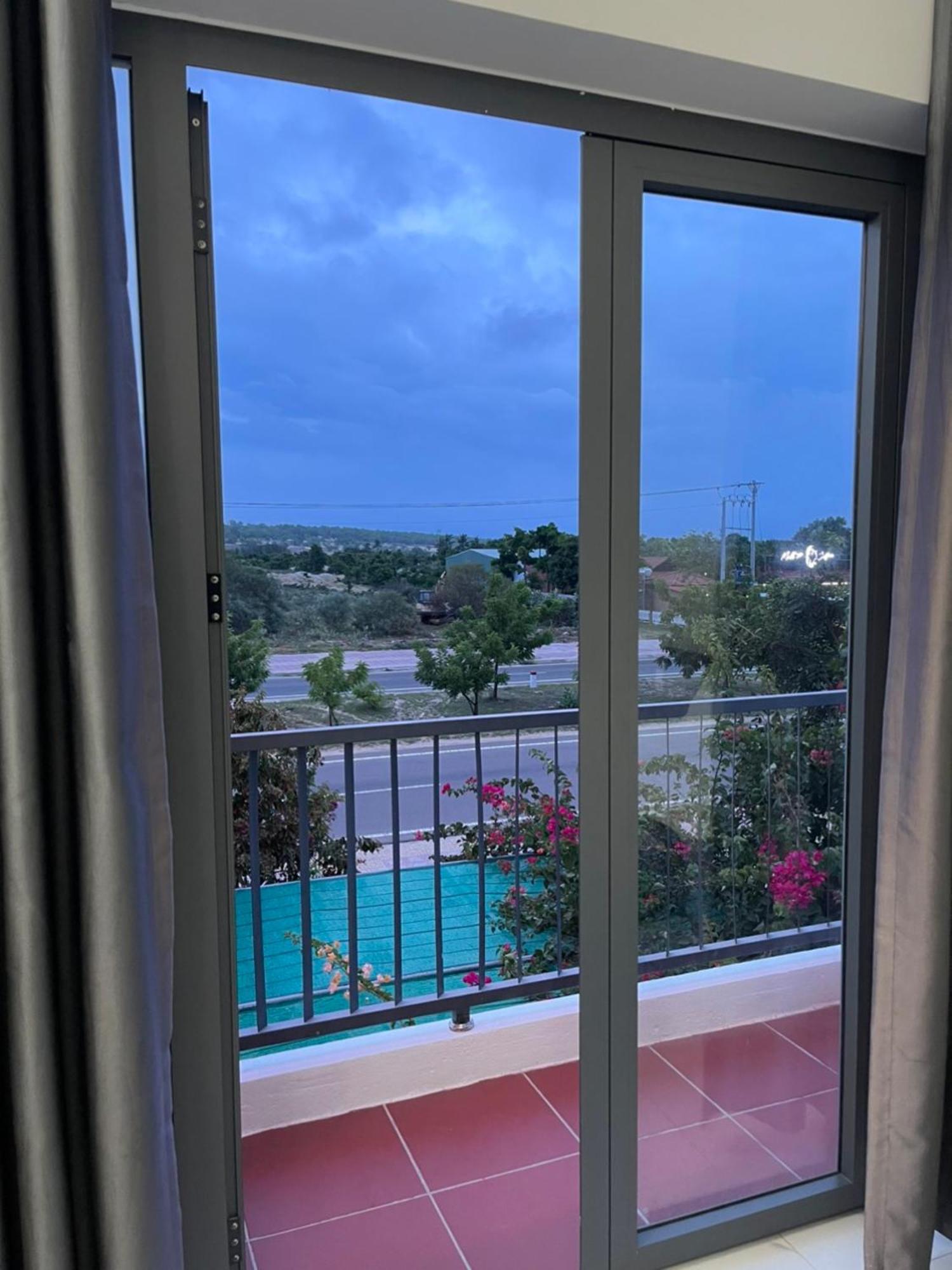 Duc Luu Quang Hotel Binh Thuan Tuy Phong Buitenkant foto